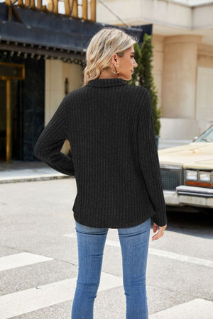 POLO SYLE V NECK SWEATER -BLACK